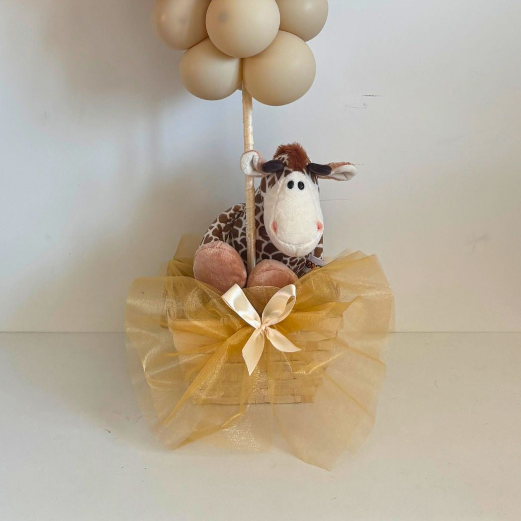 Balloon Gift Basket with Giraffe