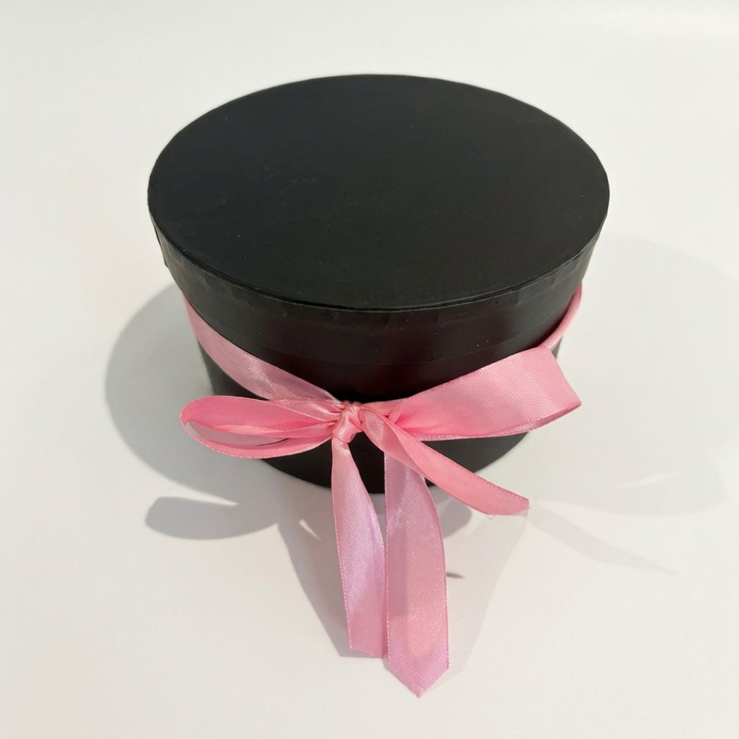 Floral Candle and Wax Melt Gift Box - 100% Vegan Hand poured soy wax
